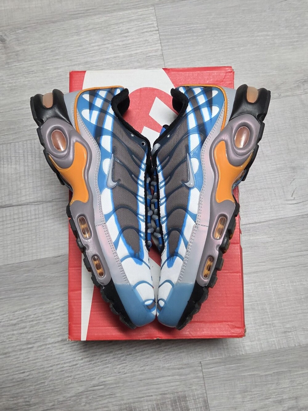 Nike Air Max Deluxe
